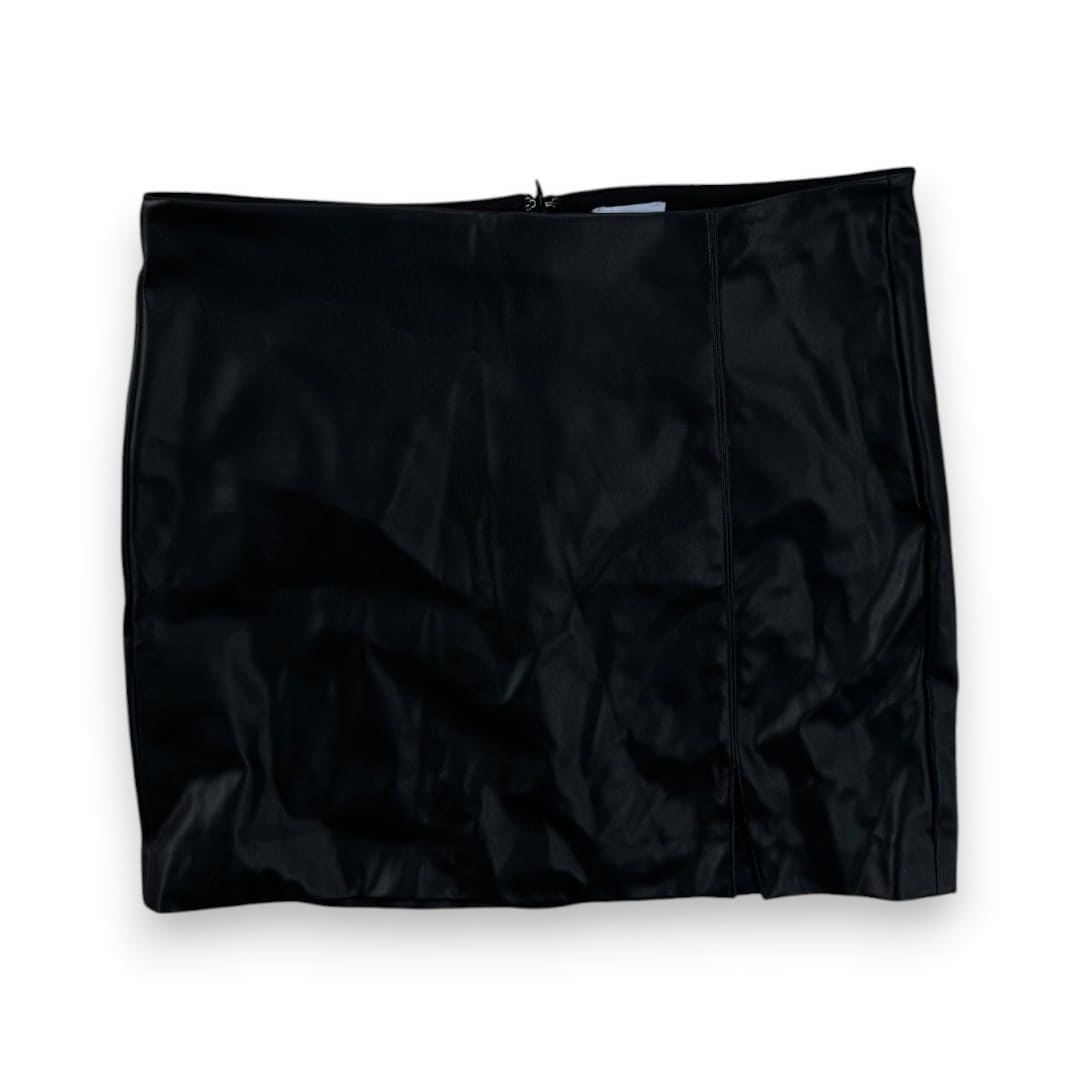JUPE NOIRE FAUX CUIRE DEFROST LARGE