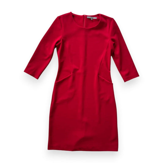 ROBE ROUGE AVEC DES POCHES MEDIUM