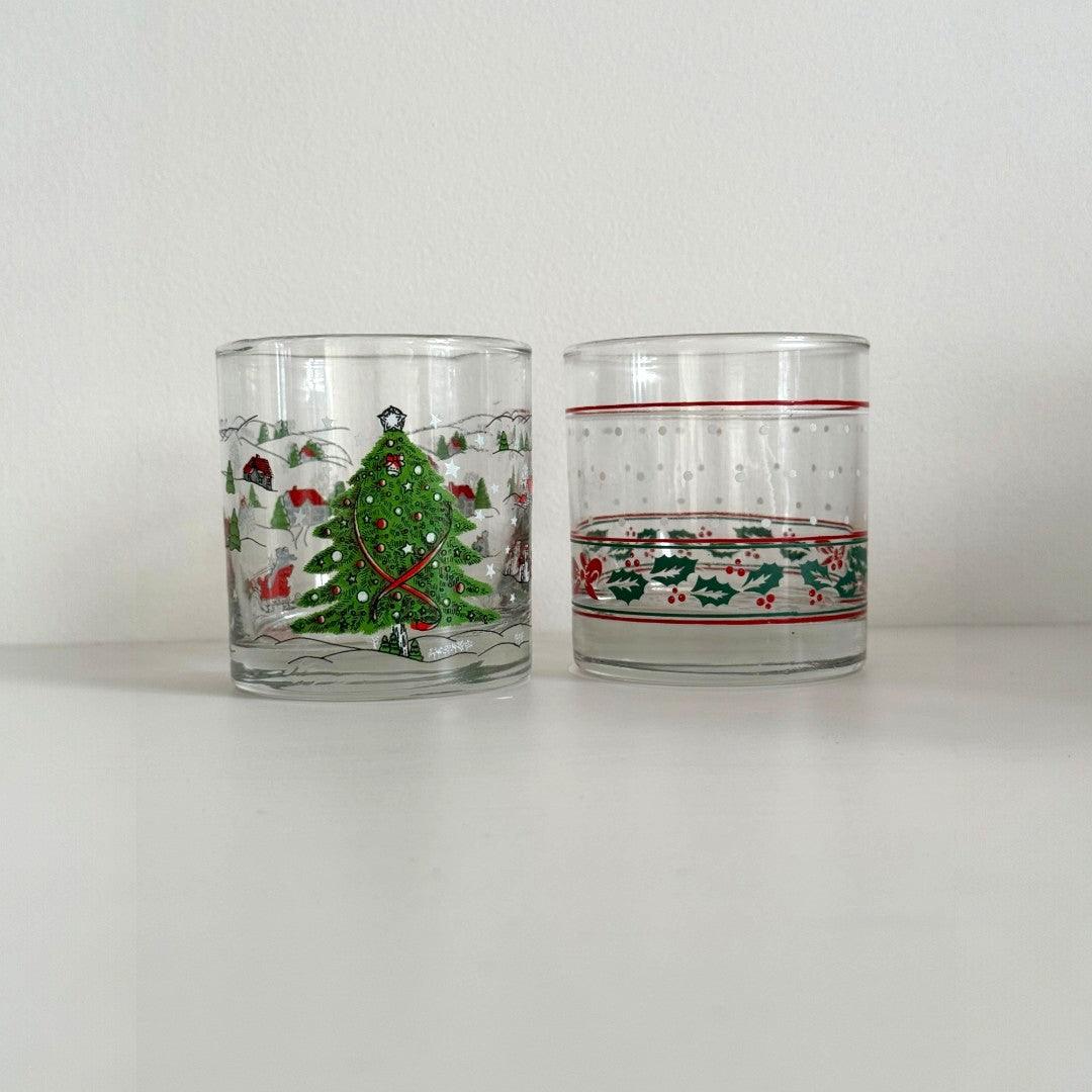 DEUX VERRES DE NOËL VINTAGE