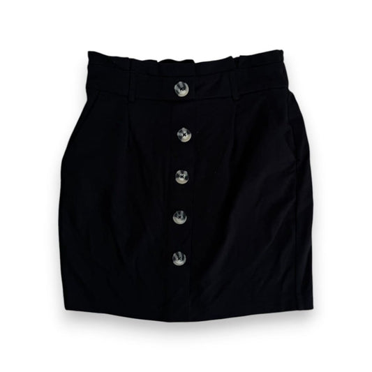 JUPE NOIRE NEUVE AVEC DES BOUTONS DYNAMITE MEDIUM
