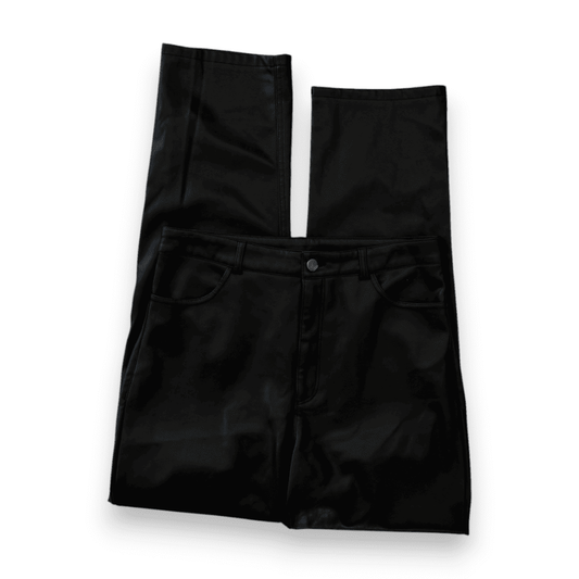 PANTALONS TAILLE HAUTE EN FAUX CUIR NOIR DYNAMITE MEDIUM