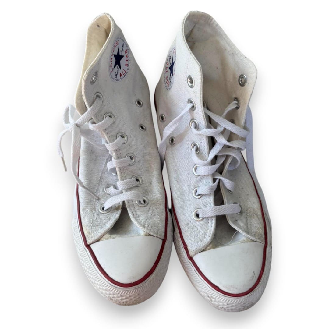 CONVERSE BLANCS IMPARFAIT TAILLE 5 ET DEMI