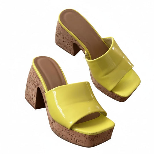 SANDALES PLATEFORMES JAUNE BAMBOO *USÉ UN PEU TAILLE 7